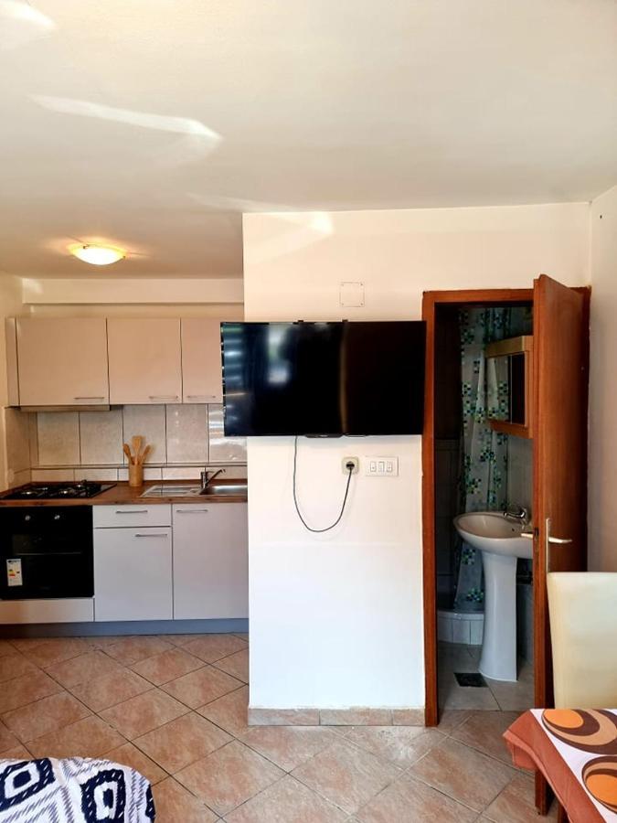 Apartmani Petra Pula Extérieur photo
