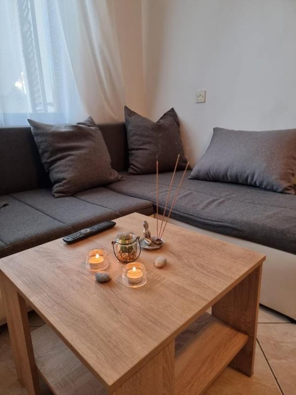 Apartmani Petra Pula Extérieur photo